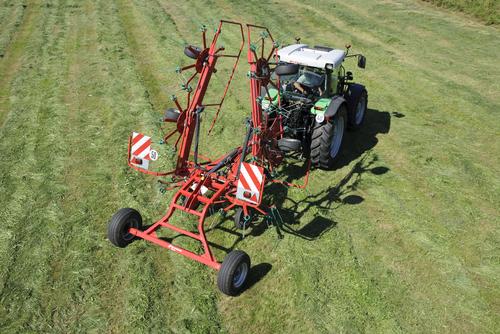Kverneland Taarup 8076 C/CD - 8090 C/CD 