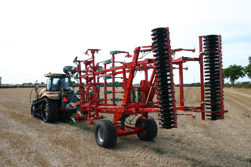 Kverneland CTS Evo - High Speed Stubble Finisher     