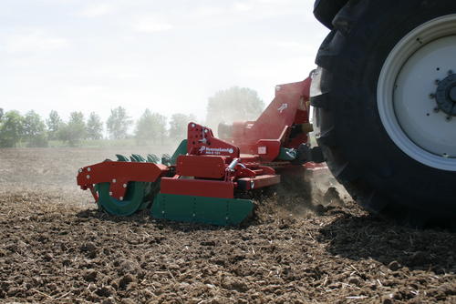 Kverneland NG-S 101  